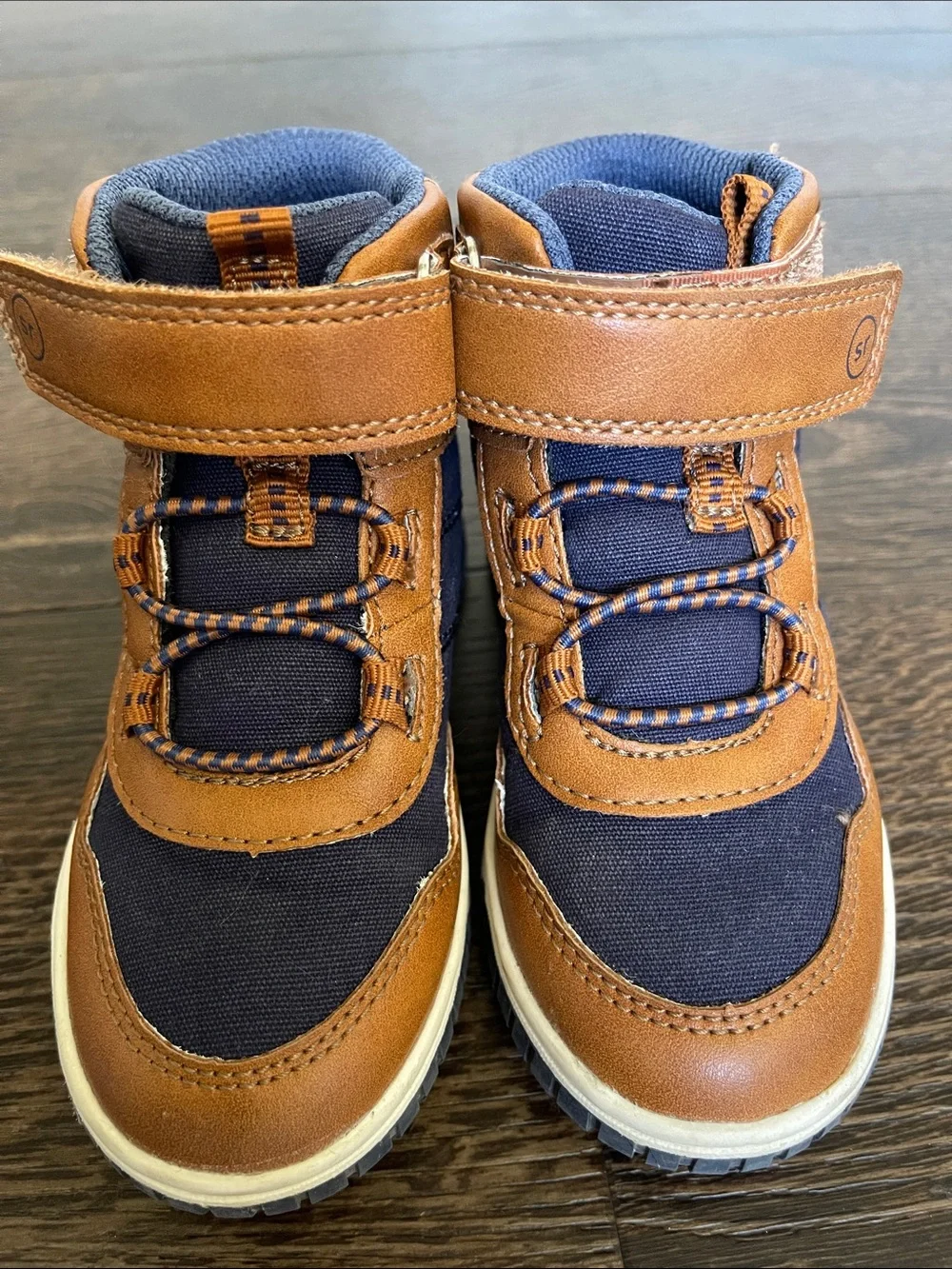 Stride Rite Kids Porter Boot, Navy and Tan Toddler Boy boots size 8